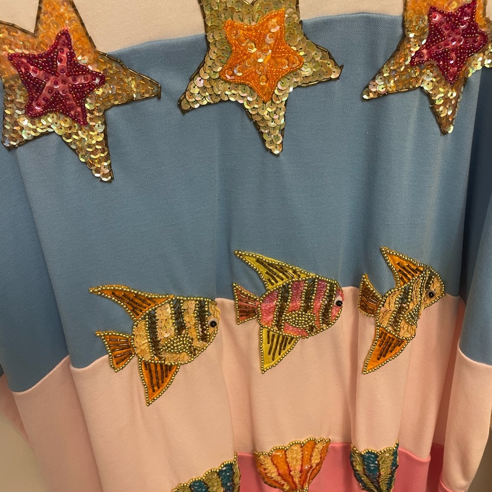 Victoria Woman Embroidered Summer Fun Top 3x NWT - Picture 5 of 13